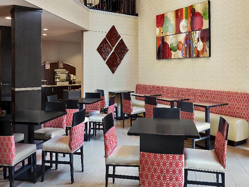 Holiday Inn Express & Suites Naples Downtown - 5Th Avenue By Ihg Kültér fotó